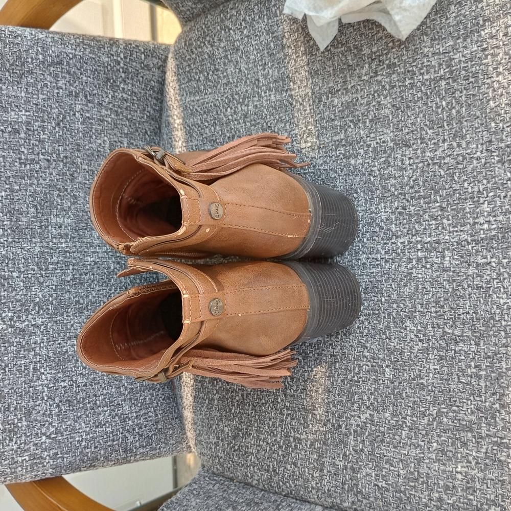 Brown Leather Ankle Boots with Tassels - Picture 10 of 13